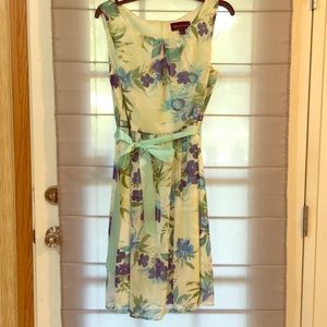 Connected Apparel Sheer Floral Dress size 10